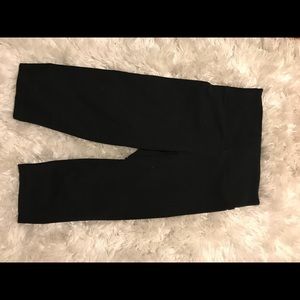 Victoria’s Secret Medium Crop Leggings